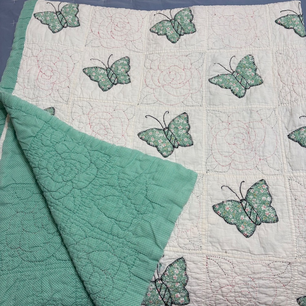 Vintage Handmade Butterfly Applique Quilt Reversible Green Polka Dot Floral